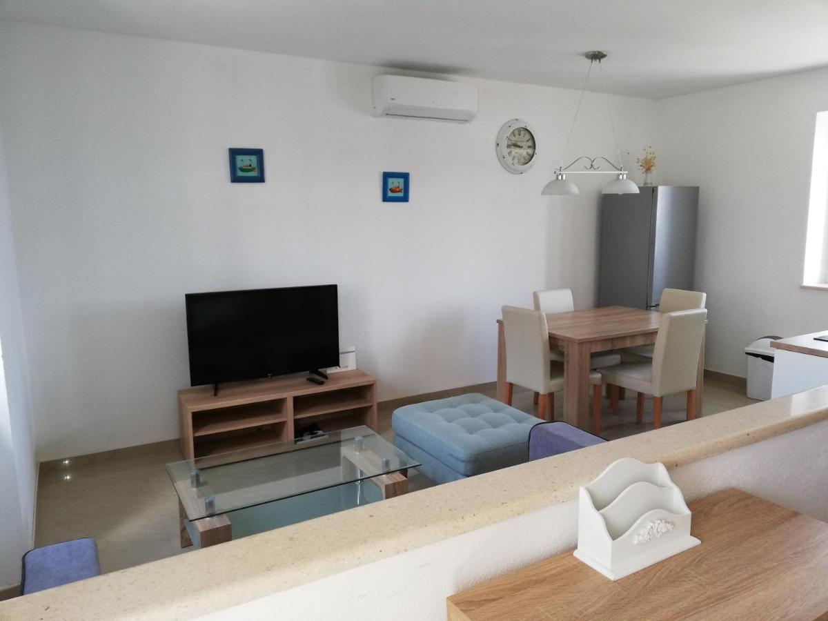 Apartman Postira Rot Buitenkant foto