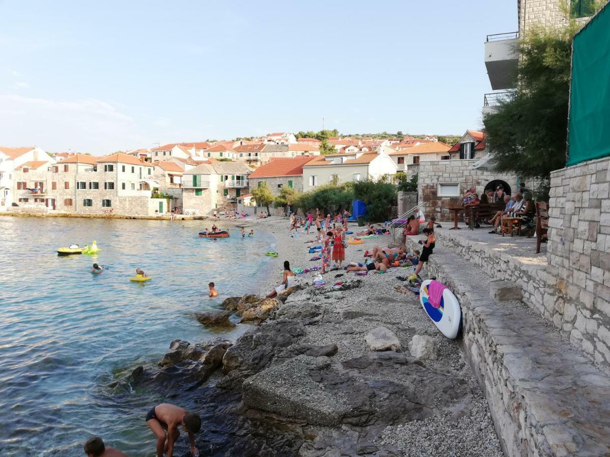 Apartman Postira Rot Buitenkant foto